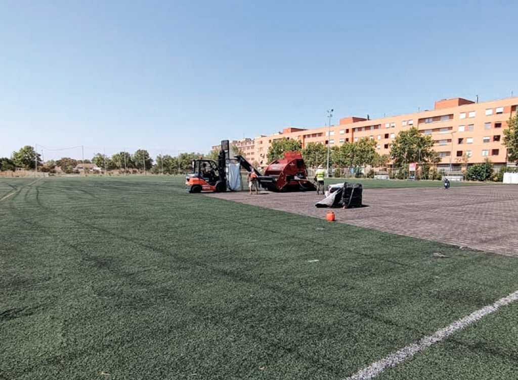 Nuevo césped para el Complejo Deportivo de «San Isidro» en Valladolid. Image