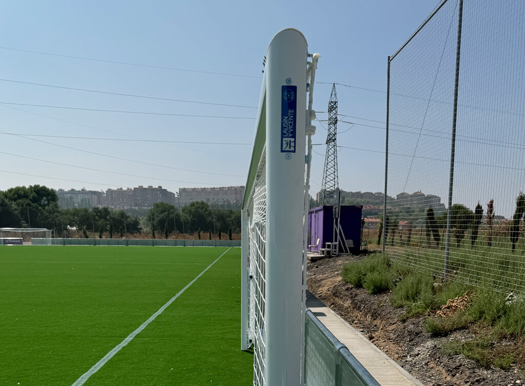 El Real Valladolid C.F. ya disfruta del nuevo sistema de césped artificial sin relleno PURE PT de GreenFields Image