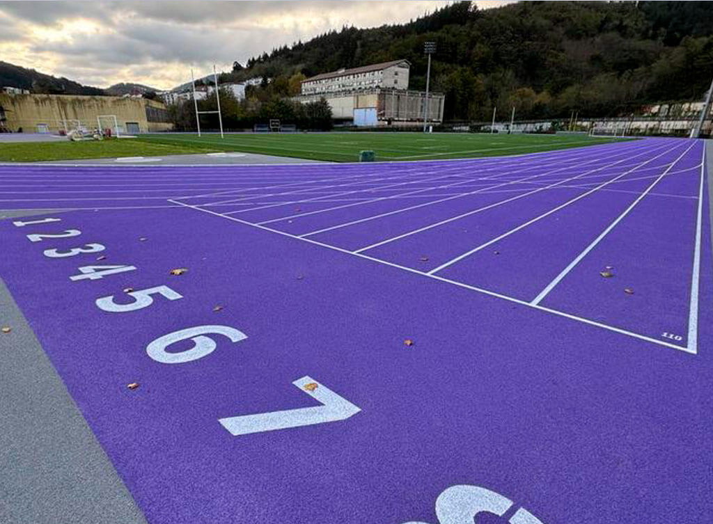 Renovación de la pista de atletismo de Mojategi en Arrasate, Guipúzcoa Image