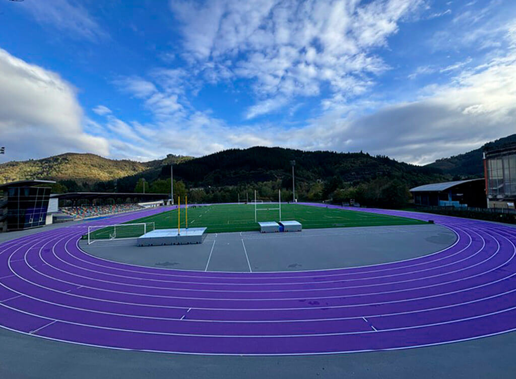 Renovación de la pista de atletismo de Mojategi en Arrasate, Guipúzcoa Image