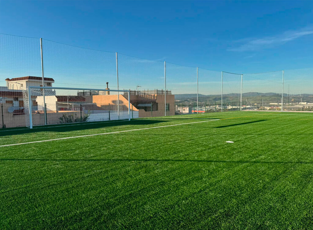 Remodelación del campo de fútbol del CF Teodosio y Tomás en Algeciras Image